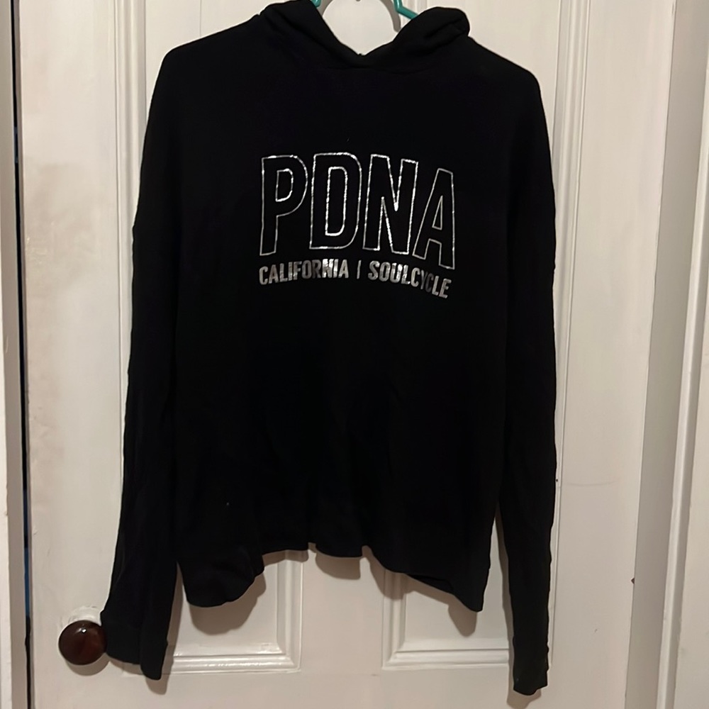 Soul Cycle hooded crop split open back hoodie medium Pasadena California
